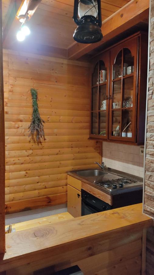 Kuca Za Odmor "Med Strmci" Villa Zlobin ภายนอก รูปภาพ