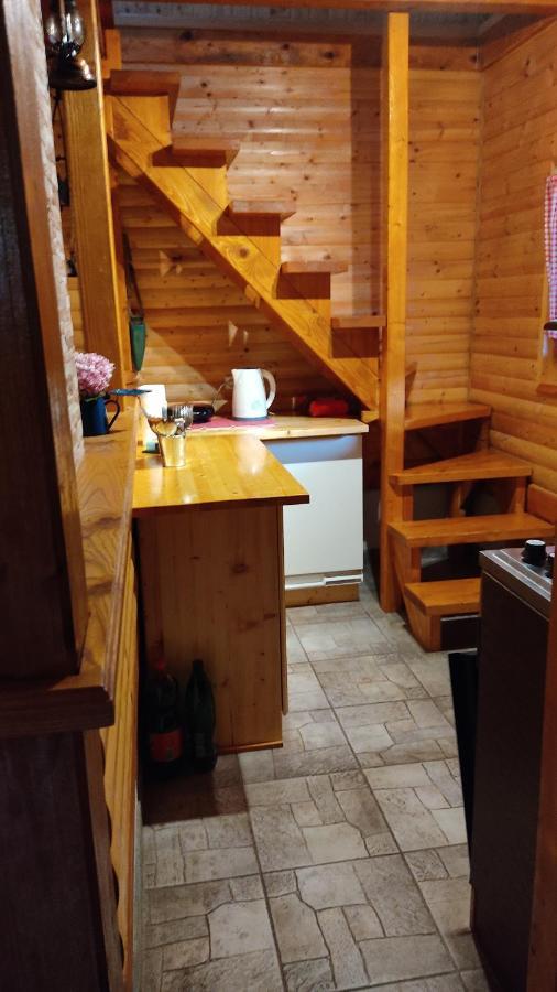 Kuca Za Odmor "Med Strmci" Villa Zlobin ภายนอก รูปภาพ