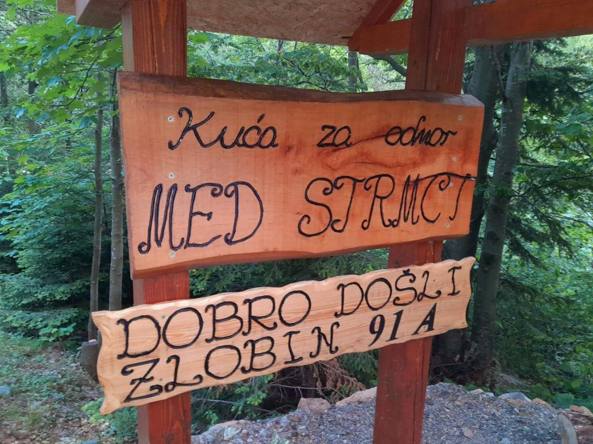 Kuca Za Odmor "Med Strmci" Villa Zlobin ภายนอก รูปภาพ